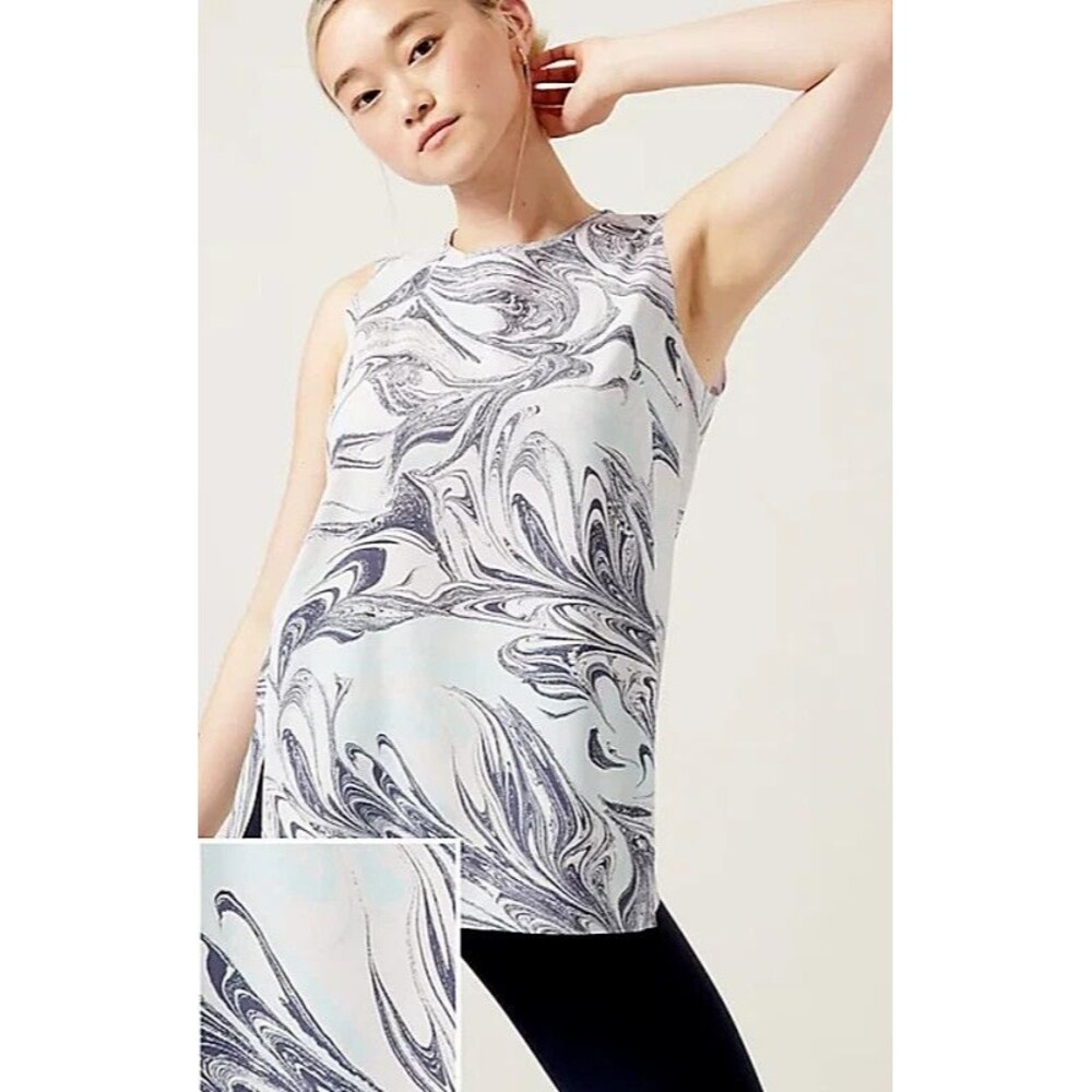 Athleta Zephyr Refined Tank Gray Marble Blue Swirl Sleeveless Athleisure Top XS